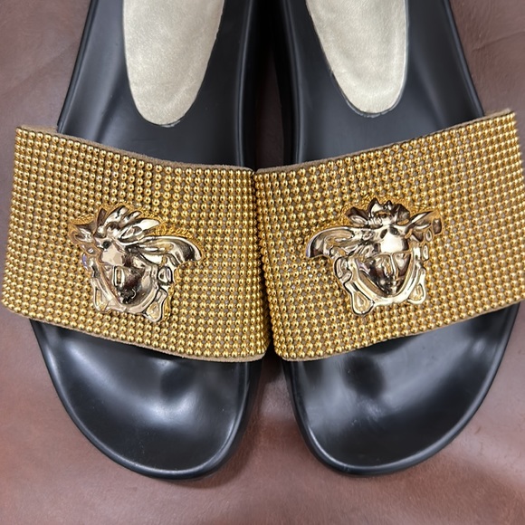 Versace Medusa Slides -6 - Picture 3 of 10